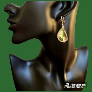 3/$30 Spirograph Threaded Teardrop Dangle Hook Earrings
